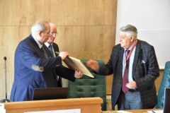 Awarding of the “Diploma of Excellence” to Prof. Dr. Radu Rey